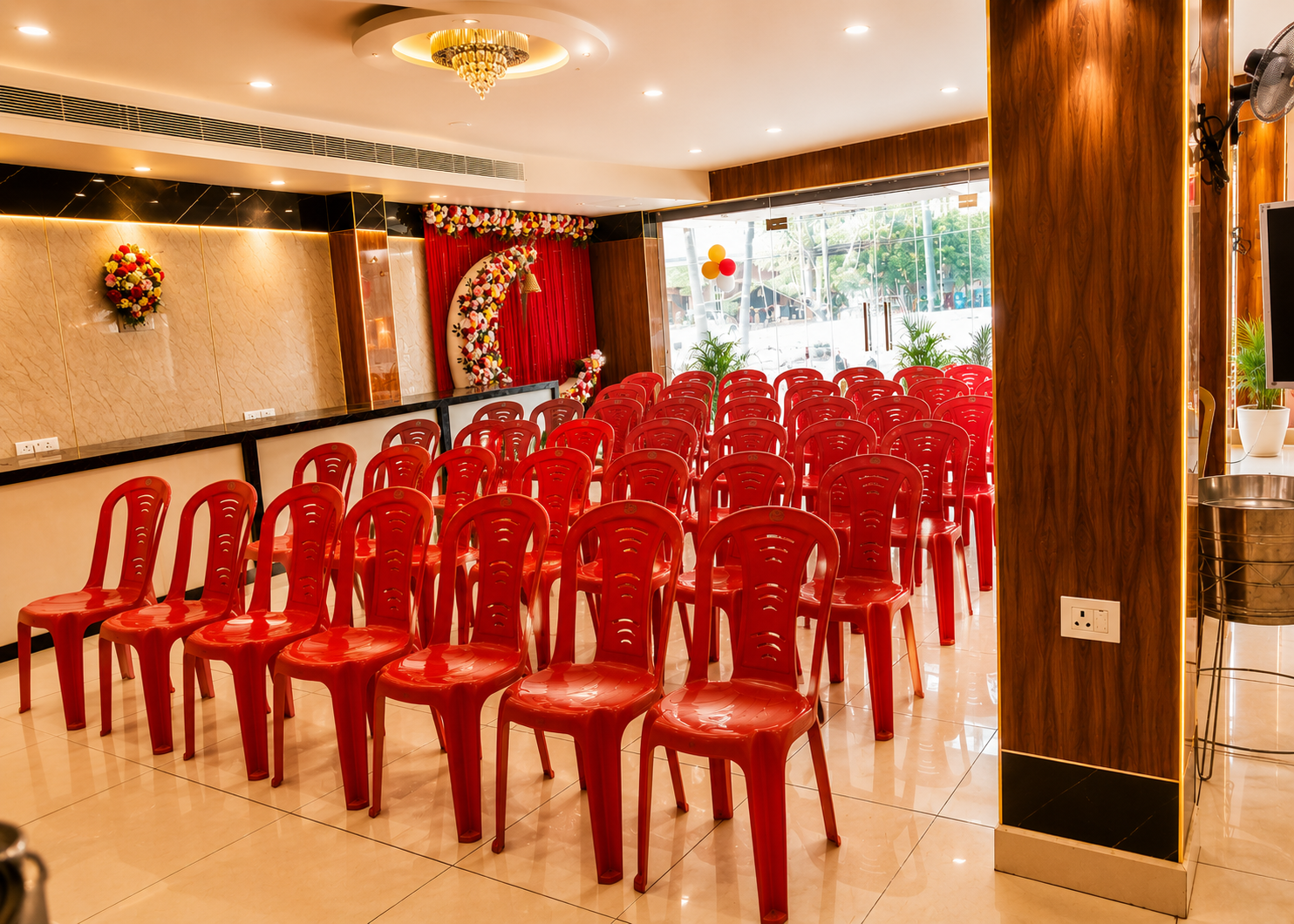 Bandhan Vatika buffet counter